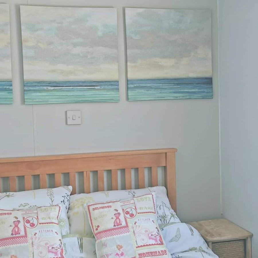 Rosebud Flower Farm Caravan Stay Countryside And Coast Penzance Bagian luar foto